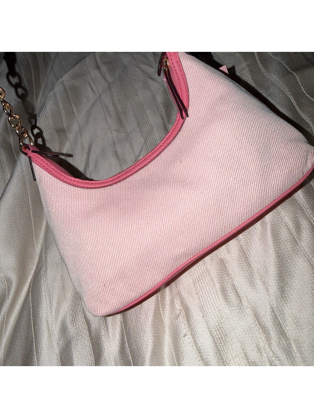 Juicy Couture Berry Sweet Hobo Shoulder Bag Pink Strawberry With Charm NEW - Picture 4 of 5